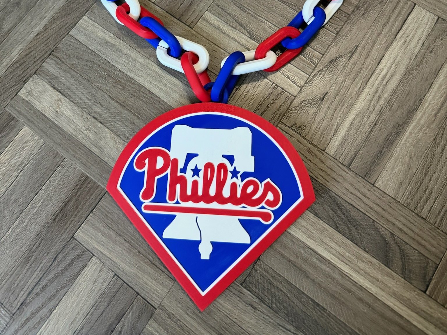 3D-printed Phillies fan chain from EagleForge Prints